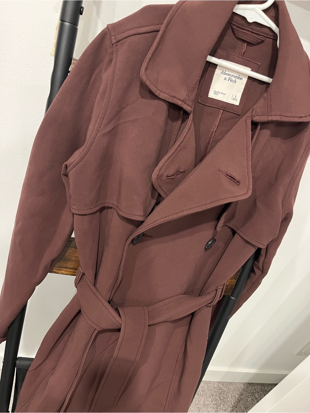 Abercrombie & Fitch Women's Mauve-Burgundy Trench Coat